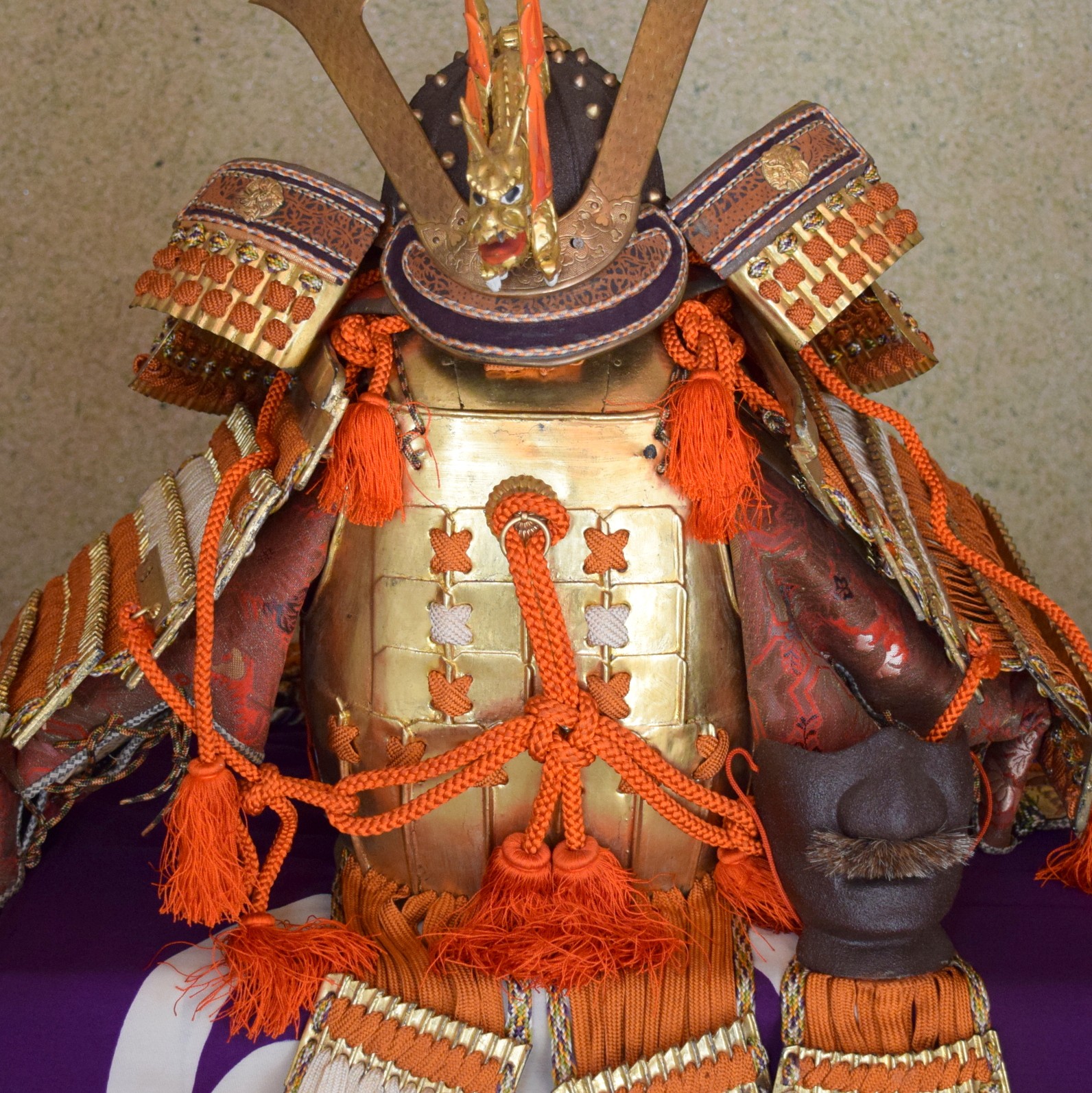 yoroi kabuto Japanse ornamental armour Samurai